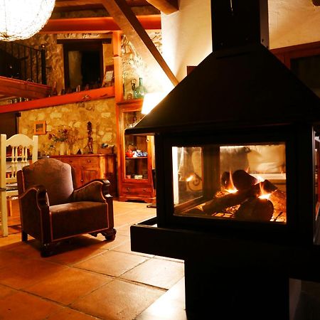 Hostal Casa Corazón de piedra en el Río Dulce Aragosa Exterior foto