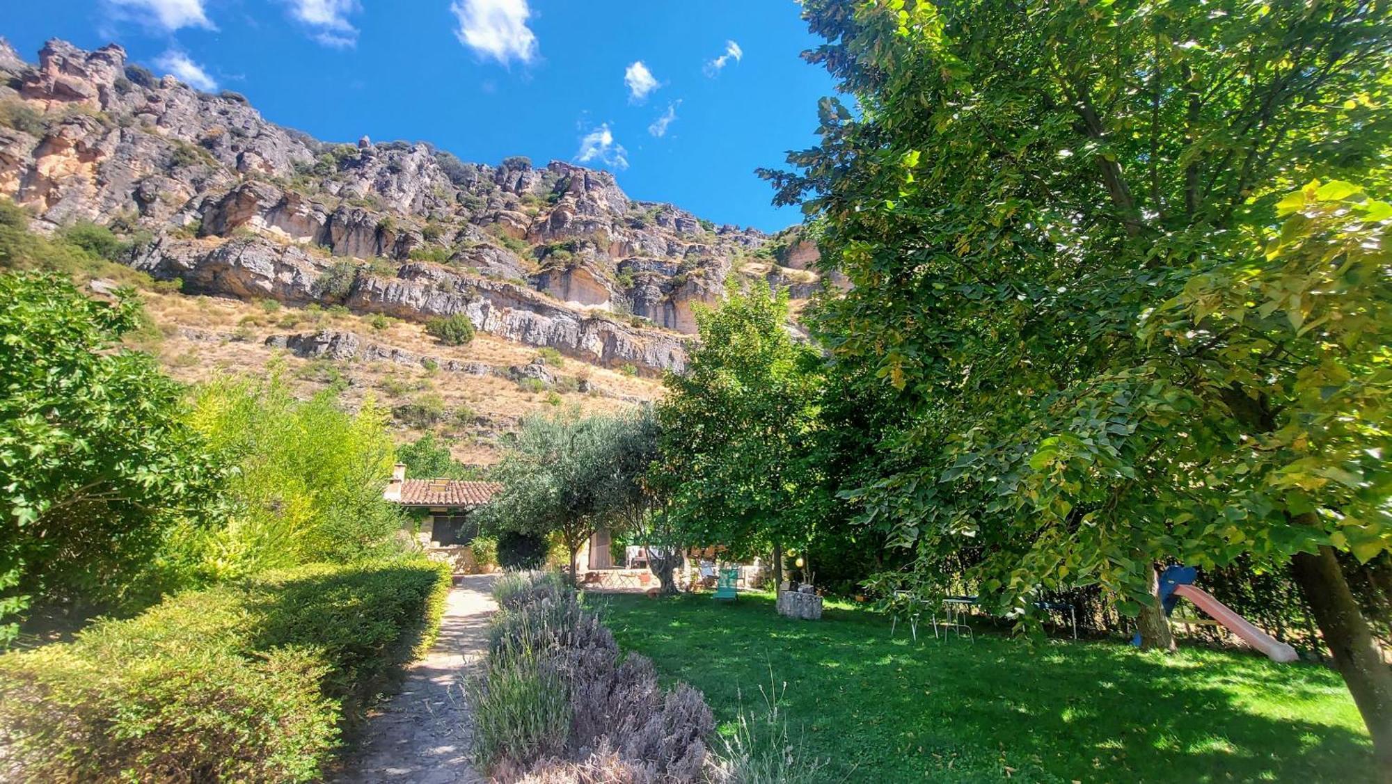 Hostal Casa Corazón de piedra en el Río Dulce Aragosa Exterior foto