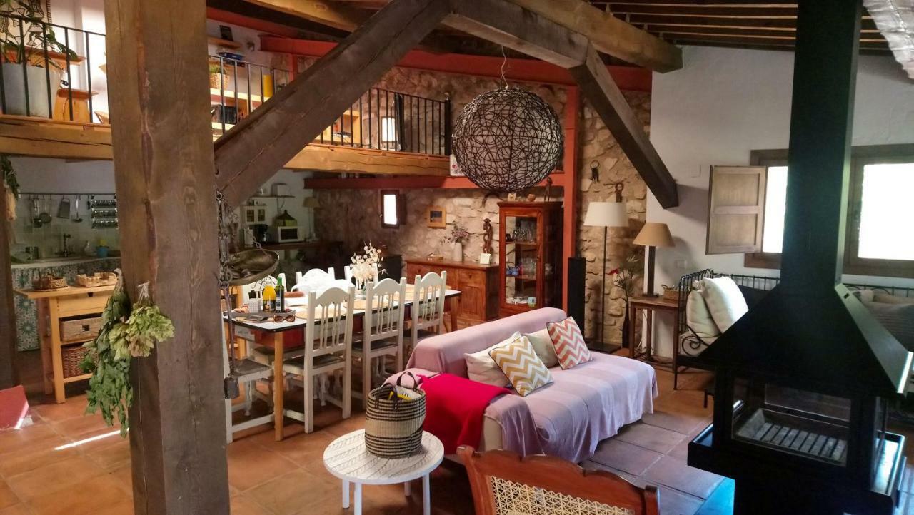 Hostal Casa Corazón de piedra en el Río Dulce Aragosa Exterior foto